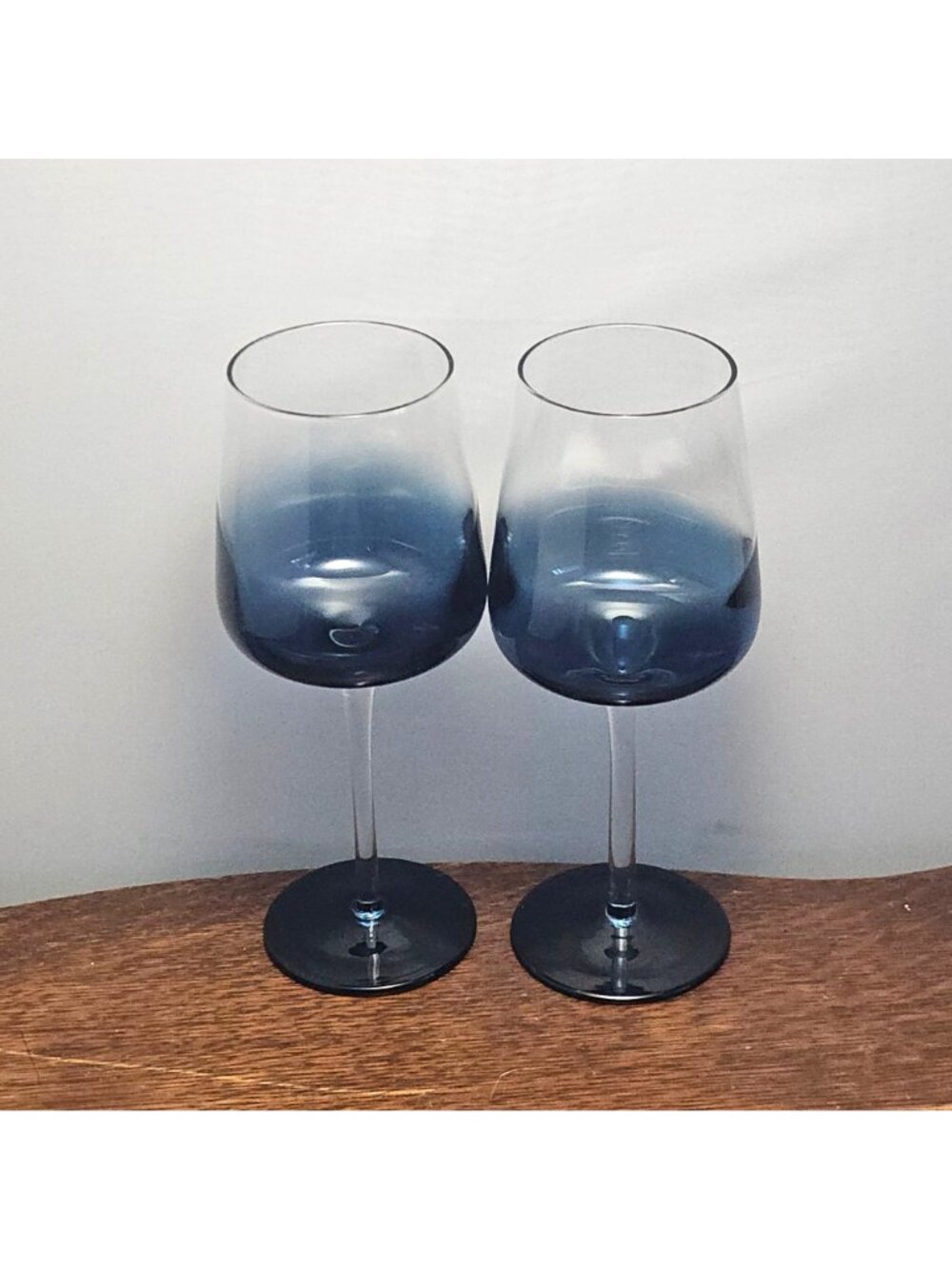 2 Pier1 Elemental Blue Goblets glasses 8.75" handblown art glass 14oz - Picture 2 of 7
